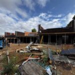 Monolitická hrubá stavba rodinných domů v Neslovicích.